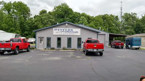 Western Auto Body - photo 4