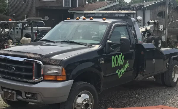 Rob's Towing & Fabricating. LLC - photo 4
