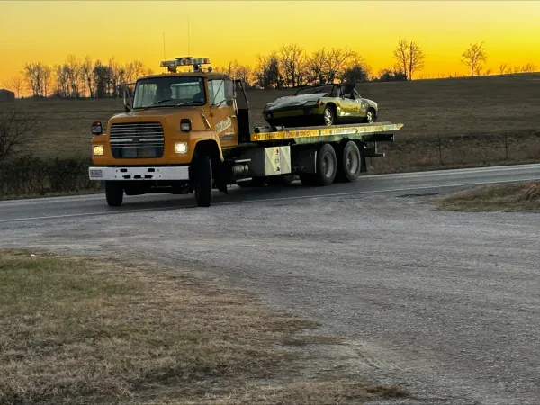 Mike's Garage, LLC Wrecker and Crane Service - photo 3