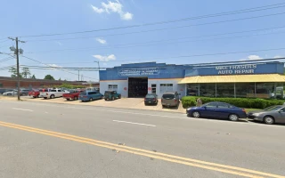 Mike Fraser's Auto Repair-Wrecker
