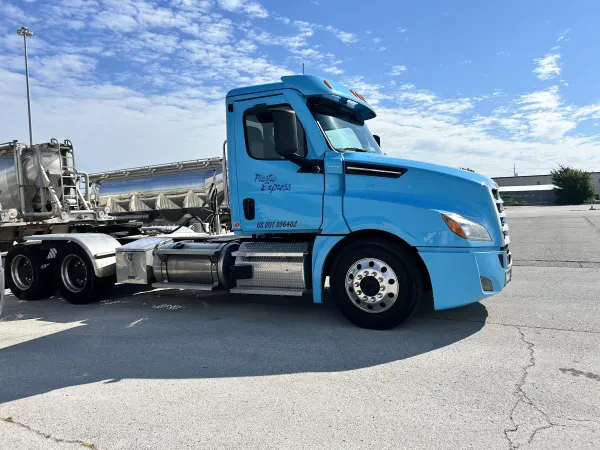Premier Truck Group of Tulsa - photo 3
