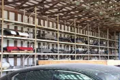 Inside Auto Parts