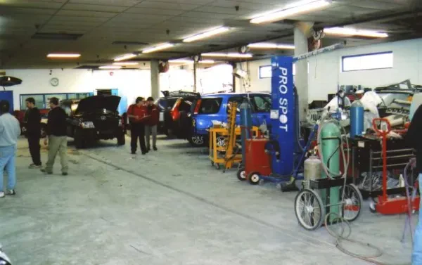 Mullinix Auto Body Frame & Paint - photo 4