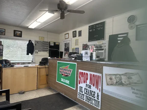 McPherson's Garage - photo 4