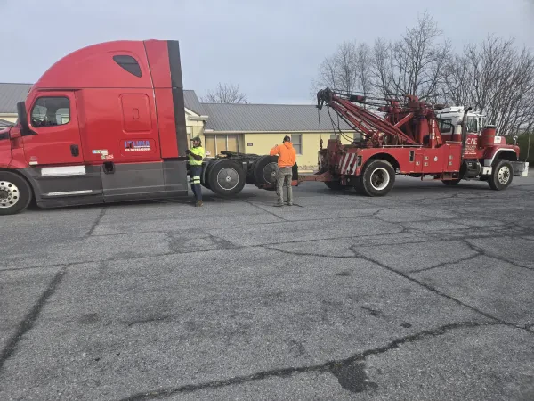 Acme Towing Service - photo 2