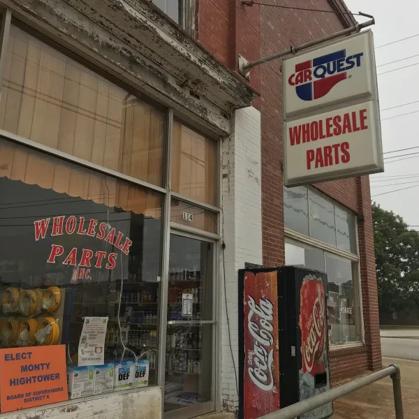 CARQUEST AUTO PARTS #1727 - photo 2
