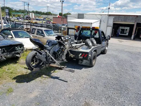 K.A.R. Towing & Repair LLC 24 Hr Towing - photo 4