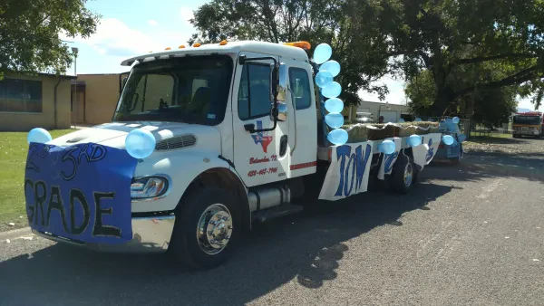 K & J Towing - photo 4