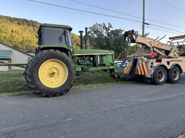 Auto Towing & Repairs - photo 2