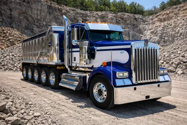 Bradley's 24hr Towing - Trucking - photo 3