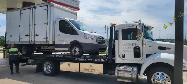 Jones Garage & Towing - photo 2
