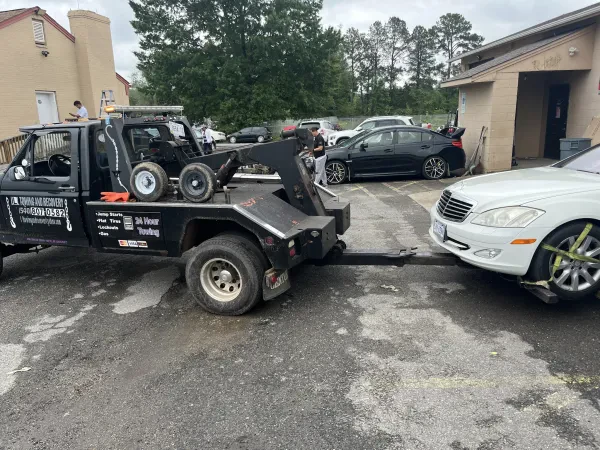 LLL Towing and Recovery, LLC - photo 2