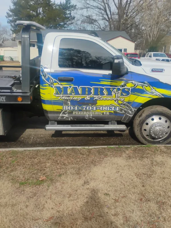Mabrys Garage & Towing LLC - photo 4