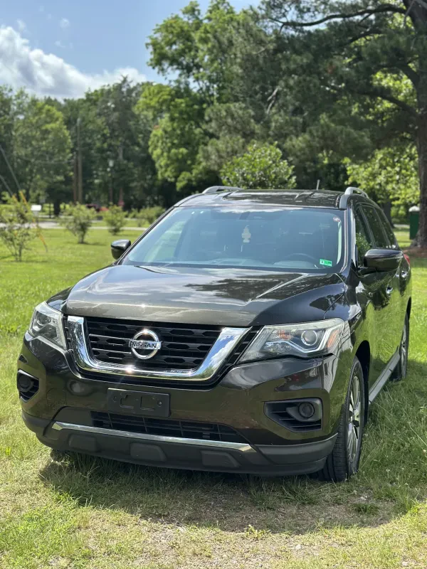 Colonial Auto Sales - photo 2