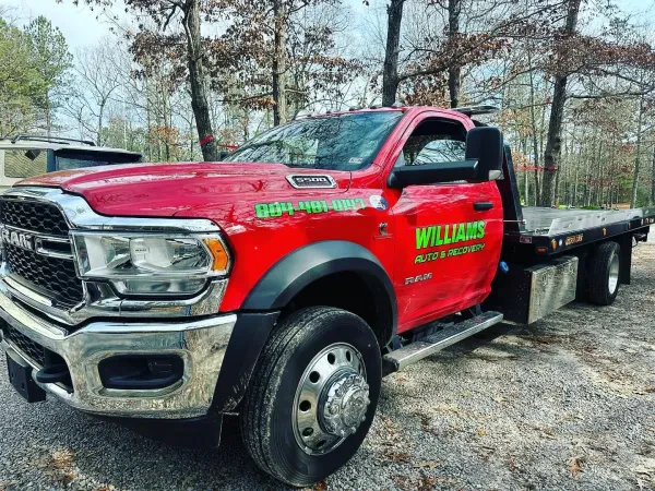 Williams Auto, Towing, and Recovery - photo 2