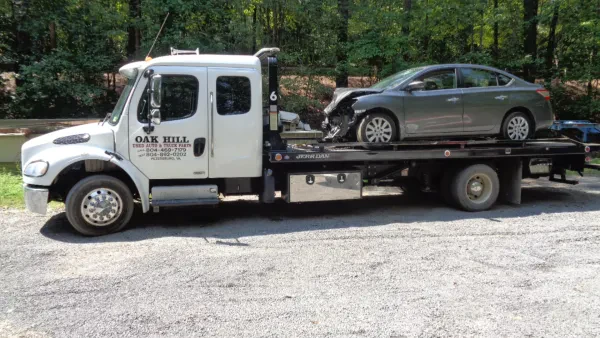Oak Hill Used Auto-Truck Parts - photo 3