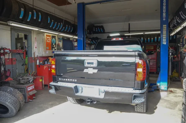 Cooper & Lee's Auto Repair LLC - photo 3