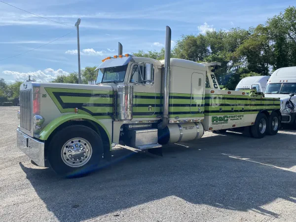 R & C Towing and Heavy Hauling LLC - photo 2