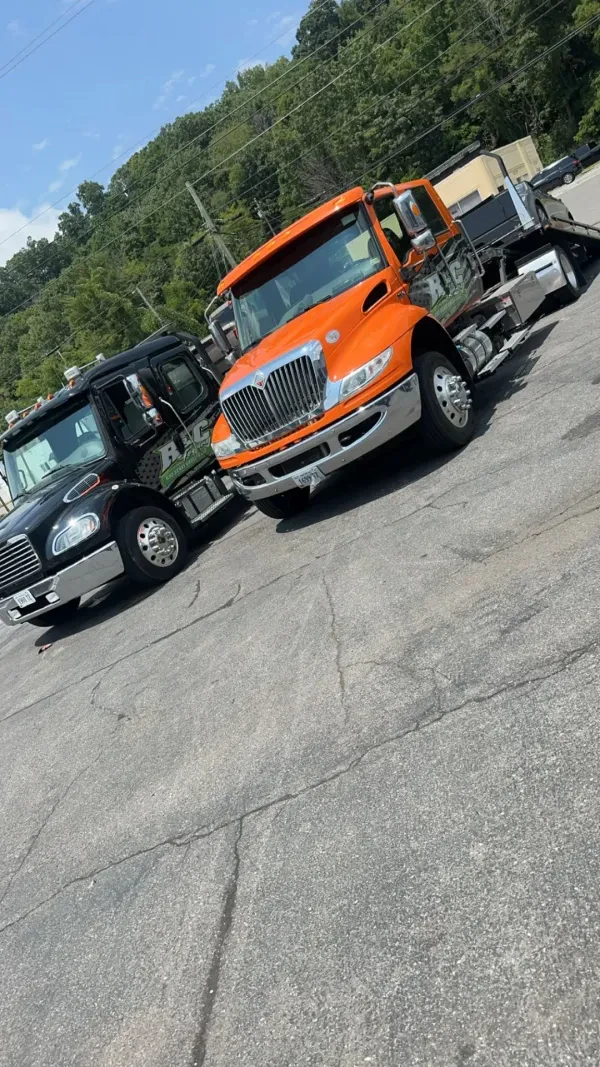 R & C Towing and Heavy Hauling LLC - photo 4