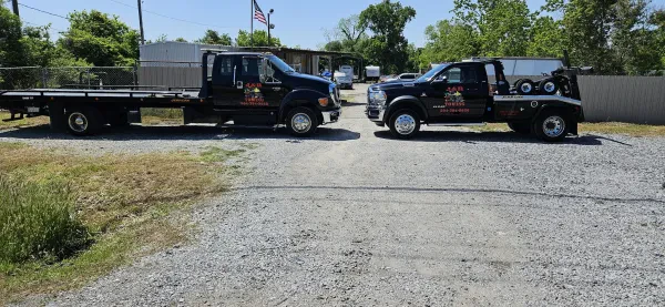 J&R Towing - photo 2