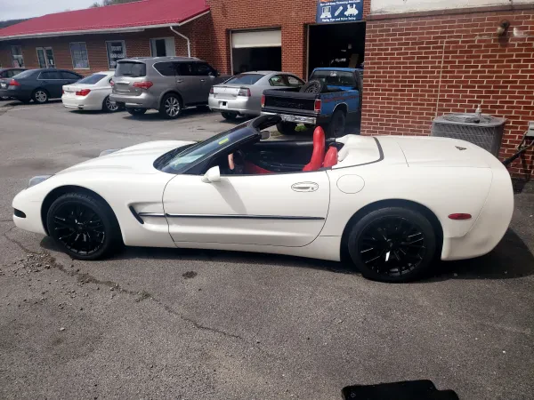 Hometown Auto Mart - photo 2