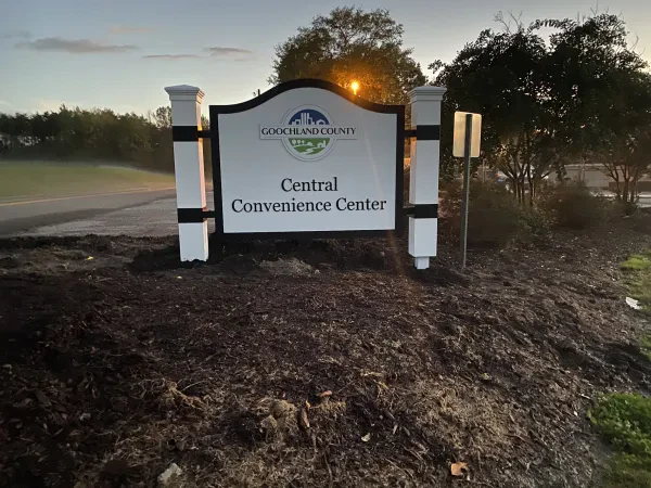 Central Convenience Center - photo 2