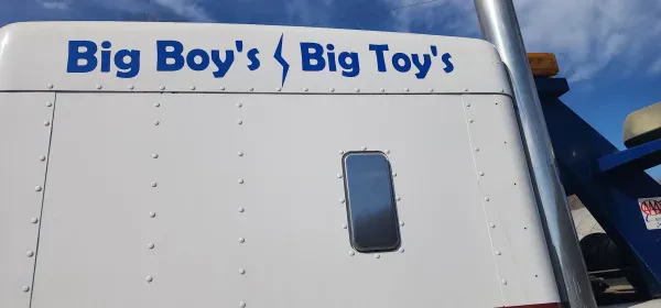 Jolly's Towing - photo 4