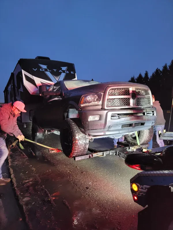 Superior Towing & Recovery, LLC - photo 4