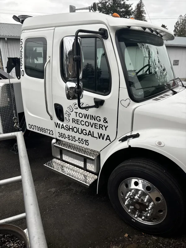 Chucks Towing & Recovery LLC - photo 3