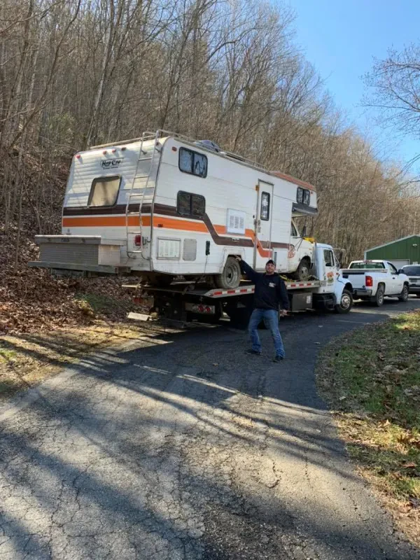 Crush Towing and Recovery - photo 3
