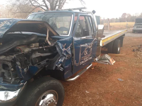 DCT Towing & Recovery LLC - photo 4