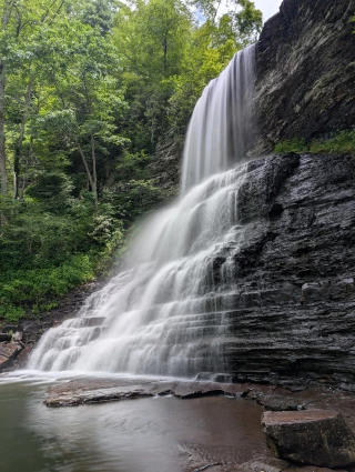 Cascade Falls Trailhead