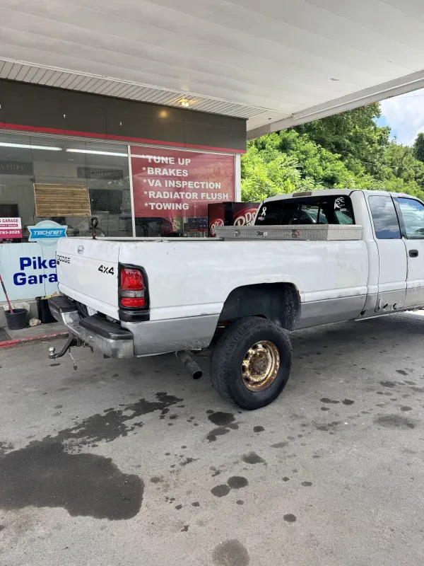 Pikes Garage Towing and Recovery - photo 4