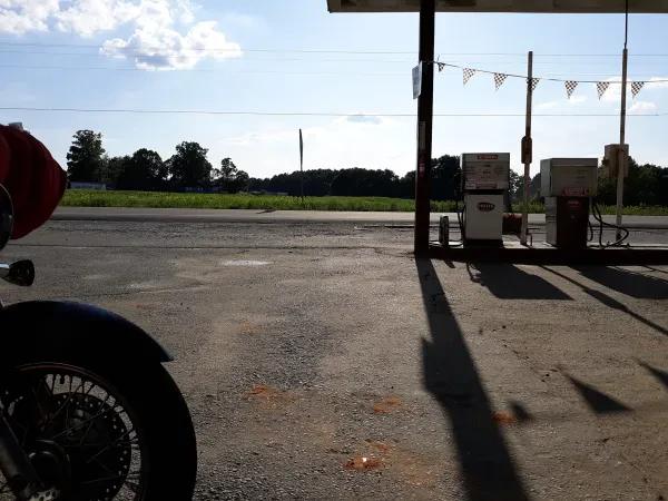 Economy Auto Supply - photo 2