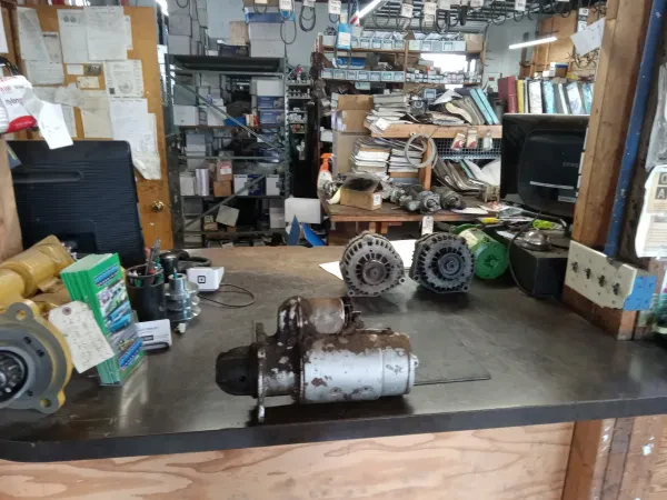 Walz's Rebuilt Auto Parts - photo 2