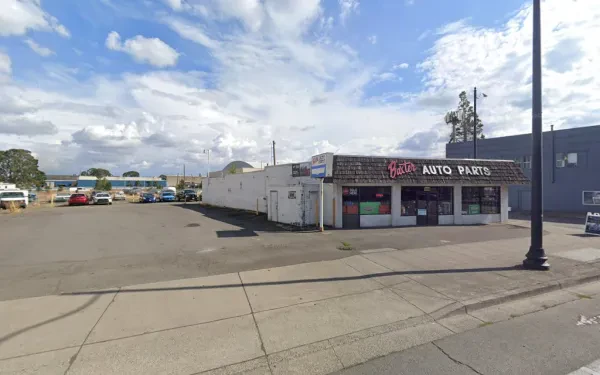 Baxter Auto Parts - photo 2