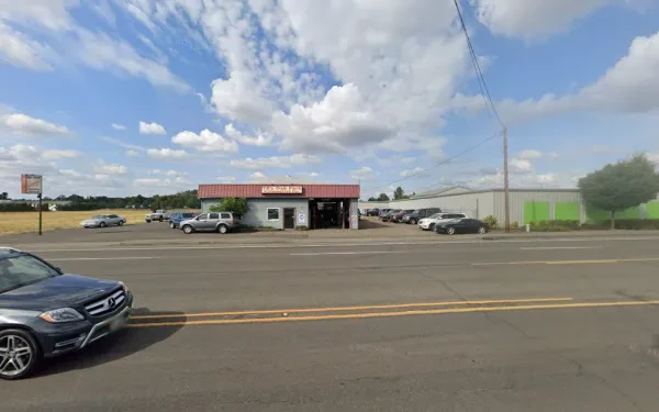 Tb's Oak Park Automotive Inc - photo 4