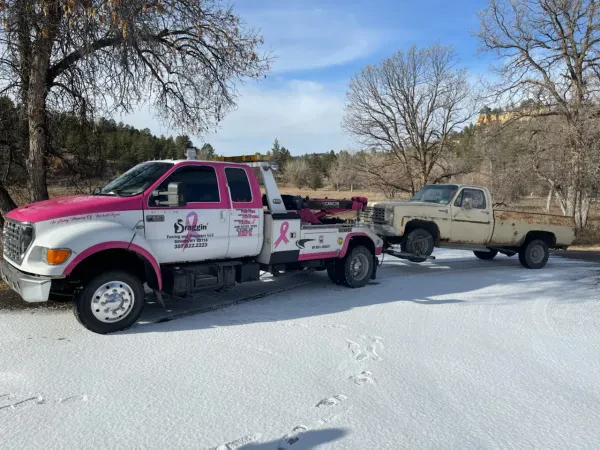 Draggin Towing and Recover LLC 24 Hour - photo 2