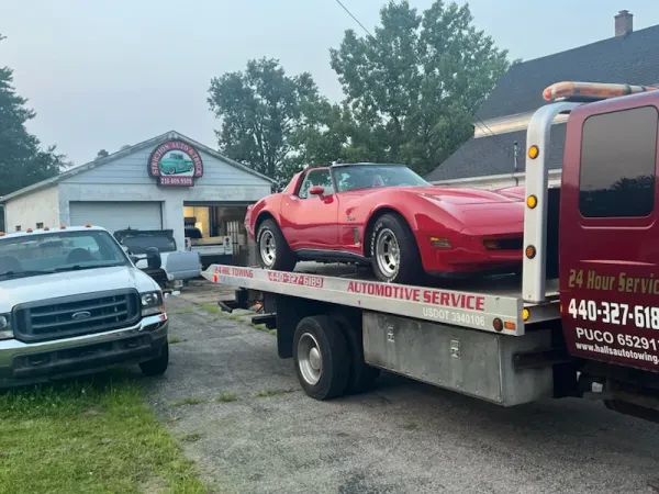Hall's Towing - photo 3