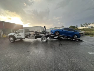 Urgent Towing Roadside & Recovery Inc