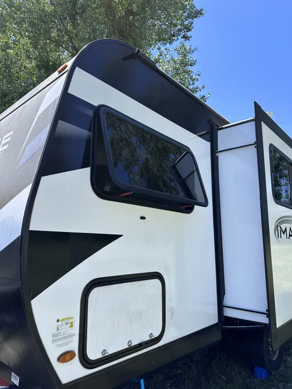 Happy Daze RV's Service & Parts - photo 4