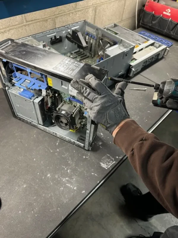 Modern Waste - Recycling Center Sacramento CA | Electronics Recycling, Battery Recycling & Secure Data Destruction - photo 3