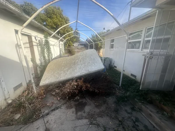 Chavez Junk Removal LLC - photo 3