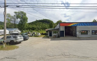 Deerings Service Center