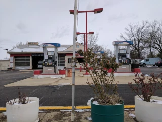 Woodlawn Auto Center