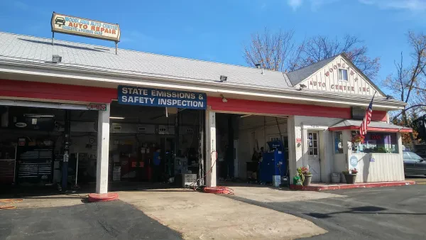 Woodlawn Auto Center - photo 2