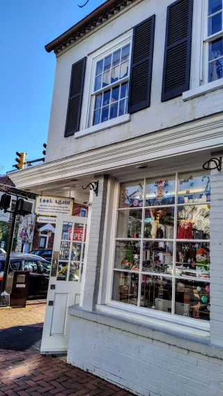 Look Again Resale Shop