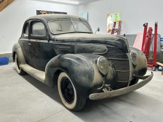 Joe's Antique Auto