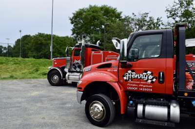 Henry's Wrecker Service JunkYard in Annandale (VA) - photo 1