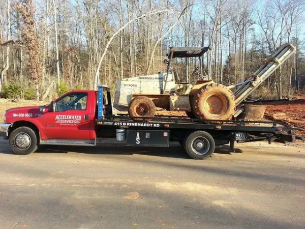 Accelerated Towing Services of Mooresville Inc - photo 4